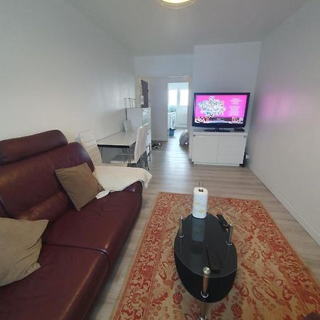 Appartement Gien Zewnętrze zdjęcie