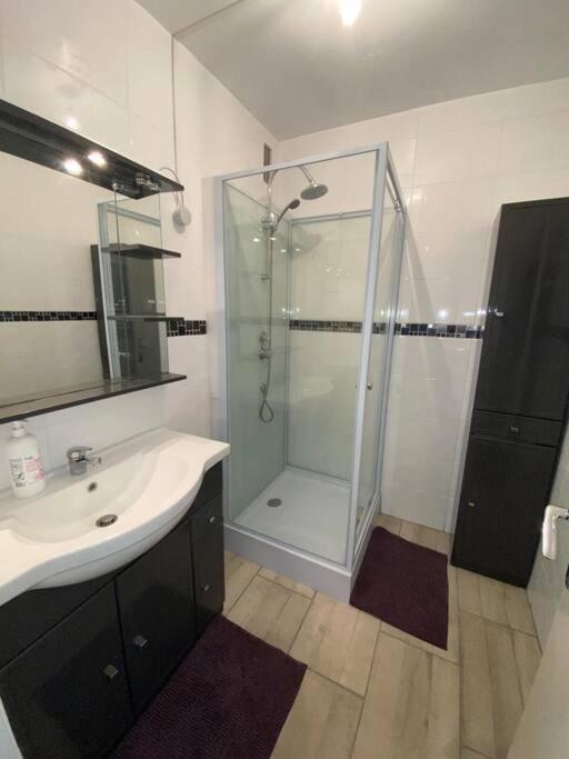 Appartement Gien Zewnętrze zdjęcie